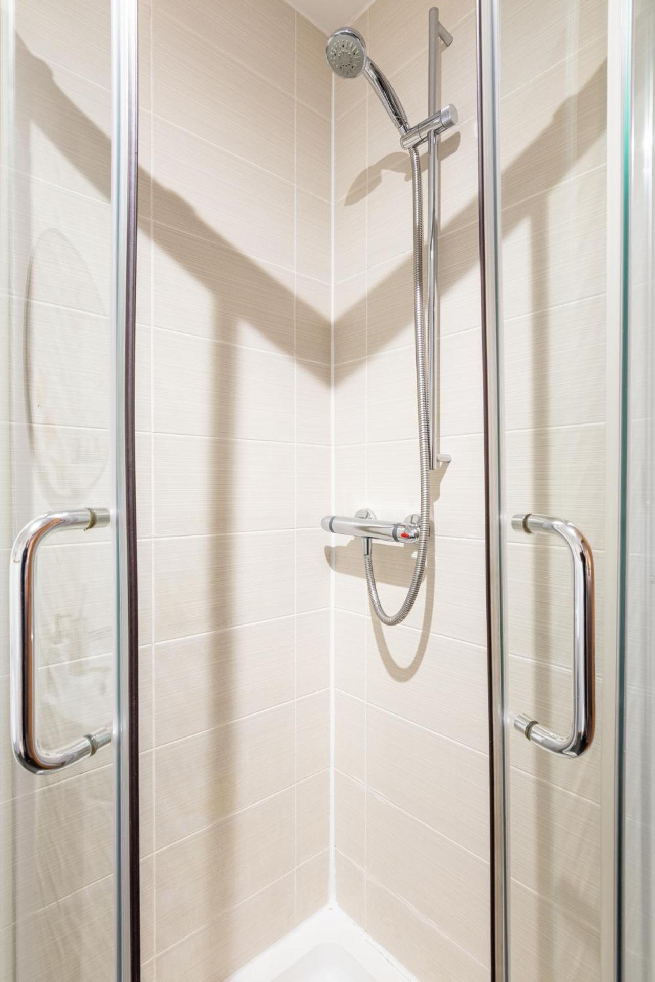 Ness Station Apartment Inverness Ngoại thất bức ảnh